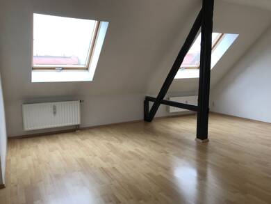 Wohnung zur Miete 438 € 3 Zimmer 81 m² Dachgeschoss, 3. Geschoss frei ab 01.06.2025 Weststraße 13 Zittau Zittau 02763