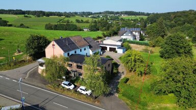 Mehrfamilienhaus zum Kauf 195.000 € 8 Zimmer 233 m² 1.210 m² Grundstück Oberstaffelbach Nümbrecht 51588