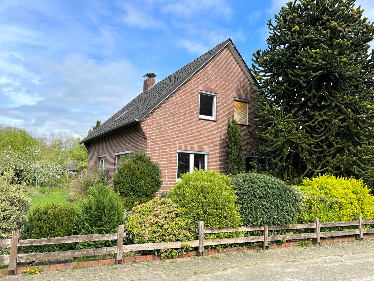 Einfamilienhaus zum Kauf 195.000 € 4 Zimmer 116 m²<br/>Wohnfläche 583 m²<br/>Grundstück Deichshausen Lemwerder 27809