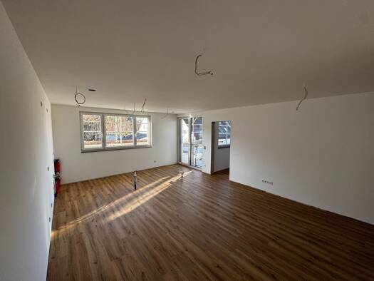 Wohnung zur Miete 1.001 € 3 Zimmer 77 m² Geschoss 1/2 frei ab 01.03.2026 Effeltrich 91090