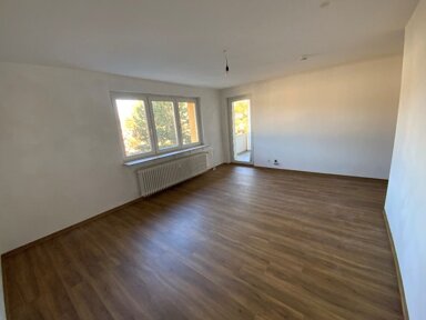 Wohnung zur Miete 550 € 3 Zimmer 68,2 m² 3. Geschoss frei ab 01.03.2025 Büdinger Straße 16 Nordwest Hanau 63452