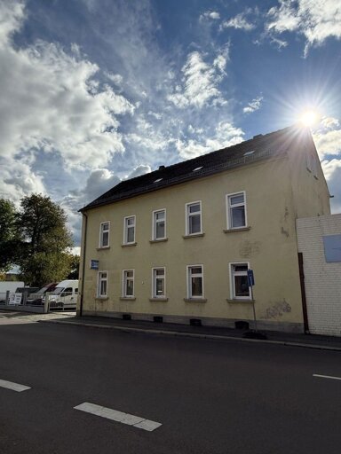 Mehrfamilienhaus zum Kauf provisionsfrei 749.000 € 10 Zimmer 200 m² 1.689 m² Grundstück Bahnhofstraße 12 Naunhof Naunhof 04683