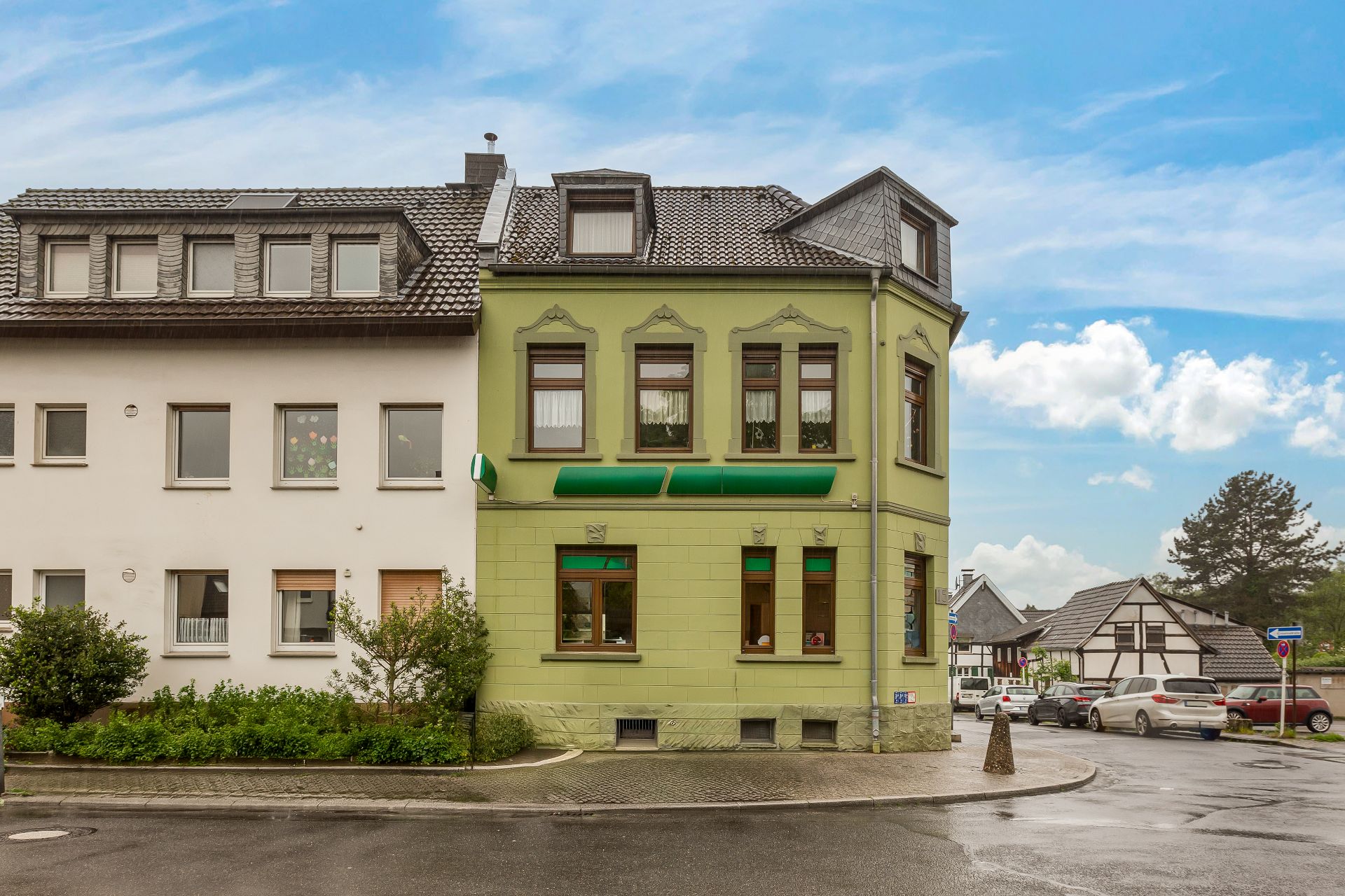 Einfamilienhaus zum Kauf 365.000 € 5 Zimmer 180 m²<br/>Wohnfläche 274 m²<br/>Grundstück Leichlingen Leichlingen (Rheinland) 42799