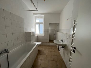 Wohnung zur Miete 310 € 2 Zimmer 57,6 m² Erdgeschoss frei ab sofort Breithauptstraße 5 Donatsviertel Freiberg 09599