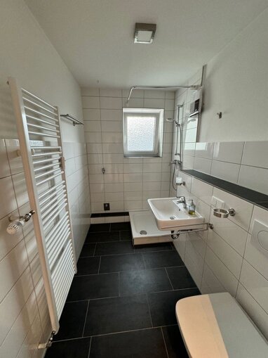 Wohnung zur Miete 670 € 2 Zimmer 57 m² 2. Geschoss Hauptstraße 32 Weetzen Ronnenberg-Weetzen 30952