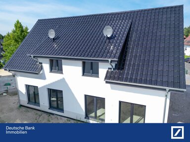 Doppelhaushälfte zum Kauf provisionsfrei 476.000 € 5 Zimmer 136,5 m² 203 m² Grundstück frei ab 01.01.2025 Schloß Holte-Stukenbrock 33758