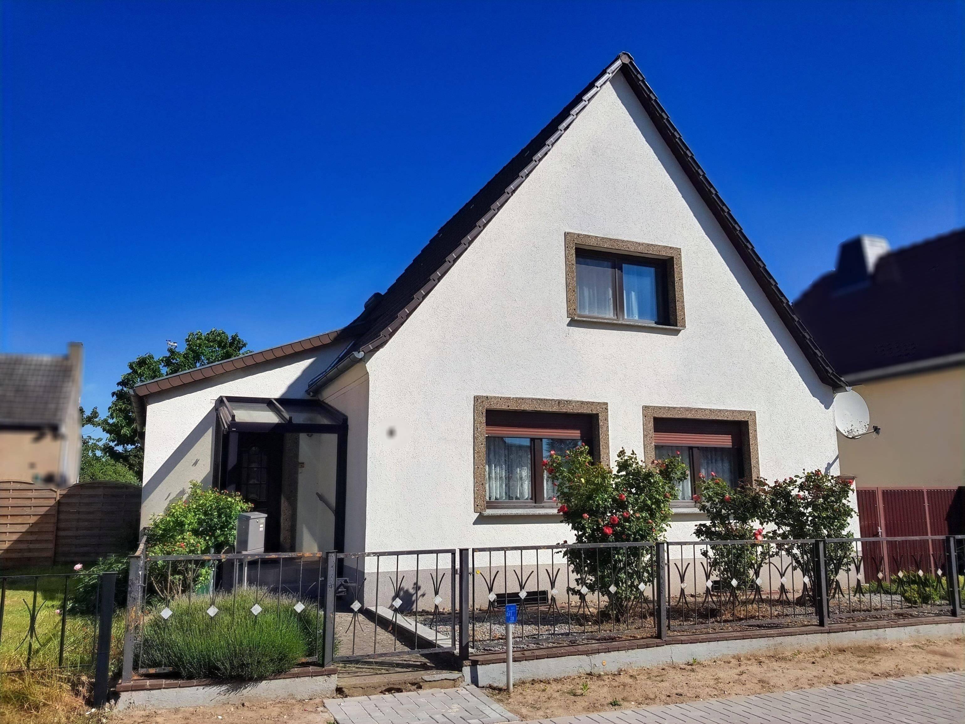 Immobilie in Osterburg (Altmark) - Kleine Familien aufgepasst! - Bild 0