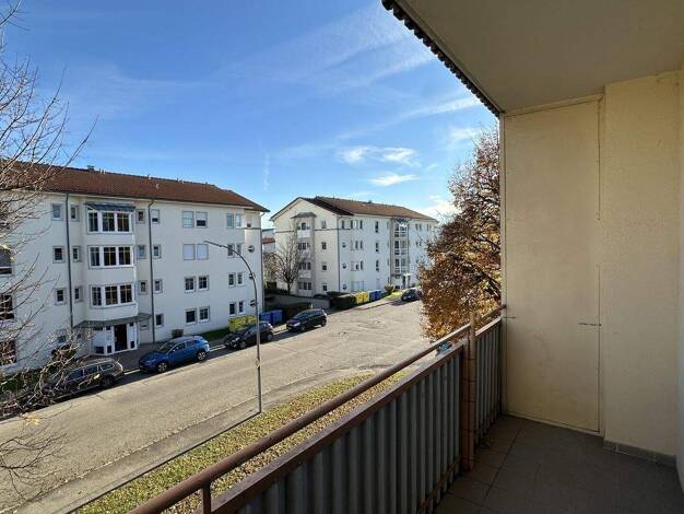 Wohnung zum Kauf 210.000 € 4 Zimmer 89,4 m² 2. Geschoss Obere Terrasse Burgkirchen 84508