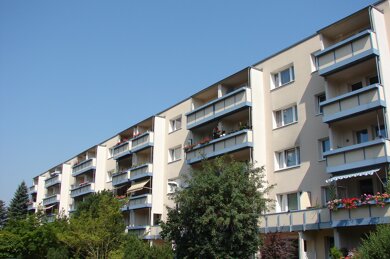 Wohnung zur Miete 335 € 3 Zimmer 64,5 m² 3. Geschoss frei ab sofort A.-Einstein-Straße 17 Bautzen Bautzen 02625