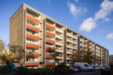 Wohnung zur Miete 350 € 3 Zimmer 62,9 m² 5. Geschoss Cölpiner Str. 5 Industrieviertel Neubrandenburg 17034