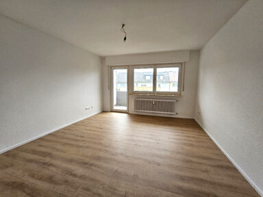 Wohnung zur Miete 975 € 3 Zimmer 78 m² 4. Geschoss frei ab sofort Fichtestr. 51 Beethovenschule 34 Singen (Hohentwiel) 78224