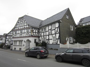 Haus zum Kauf 298.000 € 13 Zimmer 281 m² 370 m² Grundstück Bad Fredeburg Schmallenberg 57392