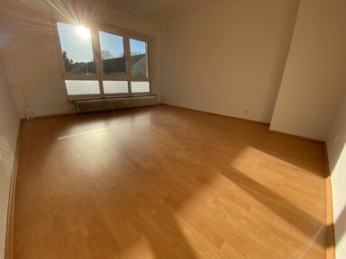 Wohnung zur Miete 660 € 2,5 Zimmer 55 m² Geschoss 3/3 Wedel 22880