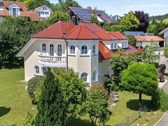 Einfamilienhaus zum Kauf 1.395.000 € 8 Zimmer 230 m²<br/>Wohnfläche 652 m²<br/>Grundstück Daisendorf 88718