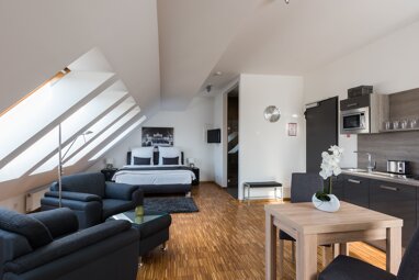 Wohnung zur Miete Wohnen auf Zeit 1.990 € 1 Zimmer 46 m² frei ab 01.11.2024 Mitte Berlin 10119