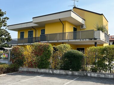 Mehrfamilienhaus zum Kauf 385.000 € 5 Zimmer 145 m² frei ab sofort Via Rovaroli di Sotto Manerba del Garda