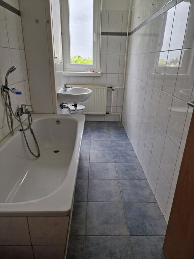 Wohnung zur Miete 400 € 4 Zimmer 77,1 m² 5. Geschoss Puschkinstr. 2 Halberstadt Sachsen-Anhalt - Halberstadt 38820