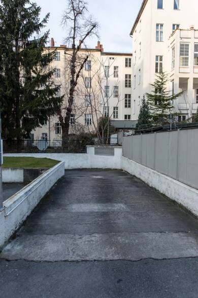 Garage/Stellplatz zur Miete provisionsfrei 119 € Potsdamer Straße 115 Schöneberg Berlin 10783