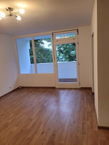 Wohnung zur Miete 580 € 1 Zimmer 32 m² -4. Geschoss Coventrystr Nied Frankfurt am Main 65934