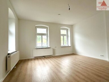 Wohnung zur Miete 587 € 4 Zimmer 97,8 m² 1. Geschoss Annaberger Str. 61 Geyer 09468