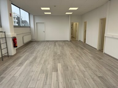 Büro-/Praxisfläche zur Miete provisionsfrei 1.100 € 7 Zimmer 180 m² Bürofläche Industriestraße-Ost 20 Haibach Haibach 63808