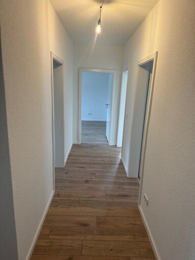 Wohnung zur Miete 870 € 3 Zimmer 68,8 m² 1. Geschoss frei ab sofort Fuldaer Straße 1 Rothenbergen Gründau 63584