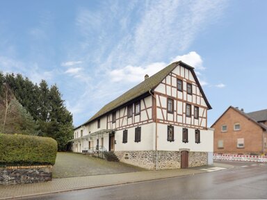 Einfamilienhaus zum Kauf 210.000 € 10 Zimmer 168,7 m² 993 m² Grundstück Gonterskirchen Gonterskirchen 35321