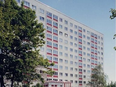 Wohnung zur Miete 241 € 1 Zimmer 37,8 m² 7. Geschoss Hyazinthenstraße 25 Nördliche Neustadt Halle (Saale) 06122