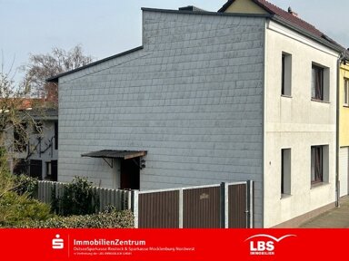 Einfamilienhaus zum Kauf 117.000 € 6 Zimmer 120 m² 254 m² Grundstück Teterow Teterow 17166