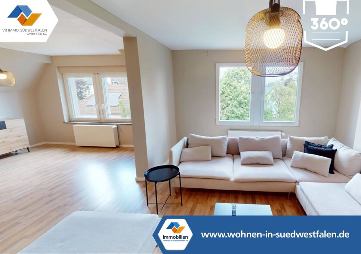 VR IMMO: Zuhause ankommen – moderne Maisonettewohnung mit Garten und Dachterrasse.