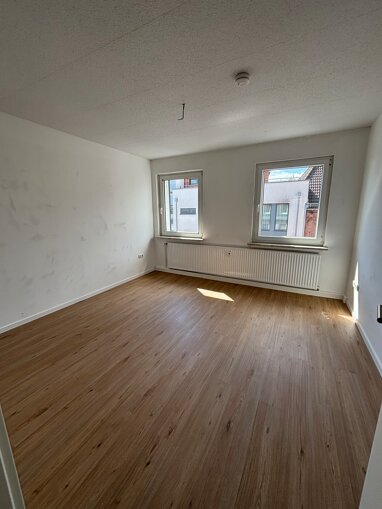 Wohnung zur Miete 595 € 3 Zimmer 65 m² 4. Geschoss Rüttenscheid Essen 45130