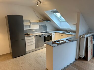 Wohnung zur Miete 790 € 3 Zimmer 93 m² 3. Geschoss Beethovenstraße 4 Neumarkt-Sankt Veit Neumarkt-Sankt Veit 84494