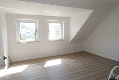 Wohnung zur Miete 950 € 3 Zimmer 96 m² 2. Geschoss Somborn Freigericht 63579