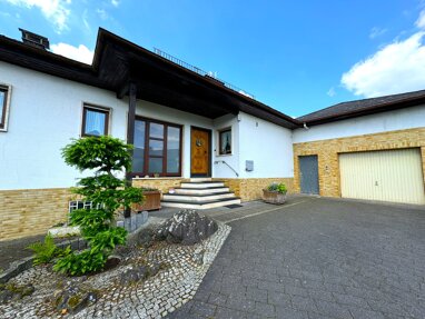 Einfamilienhaus zum Kauf 398.000 € 7 Zimmer 150 m² 2.400 m² Grundstück frei ab sofort Kölschhausen Ehringshausen 35630
