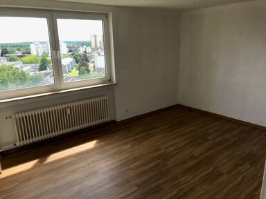 Wohnung zur Miete 350 € 1,5 Zimmer 41 m² 10. Geschoss frei ab sofort Schillerstraße 6 Bischofsheim Maintal 63477