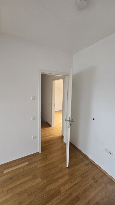 Wohnung zur Miete 800 € 3 Zimmer 95 m² frei ab sofort Höhenberg Dormagen - Mitte Dormagen 41539