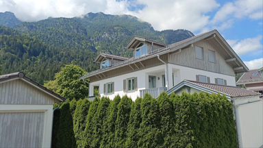 Doppelhaushälfte zum Kauf 1.450.000 € 5 Zimmer 177 m² 284 m² Grundstück Garmisch Garmisch-Partenkirchen 82467