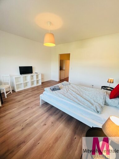 Wohnung zur Miete Wohnen auf Zeit 550 € 1 Zimmer 30 m² frei ab 01.10.2024 Gewerbepark Nürnberg-Feucht Nürnberg 90475