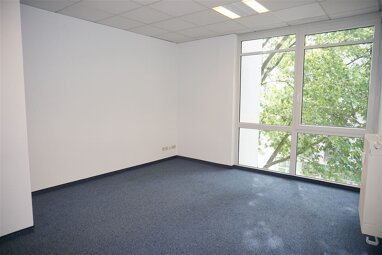Bürogebäude zur Miete 1.400 € 4 Zimmer 131,7 m² Bürofläche Sindelfingen 1 Sindelfingen 71063