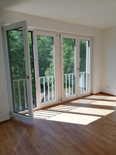 Wohnung zum Kauf Provisionsfrei 333.000 € 3,5 Zimmer 86,4 m² 1. Geschoss Waldshut Waldshut-Tiengen 79761