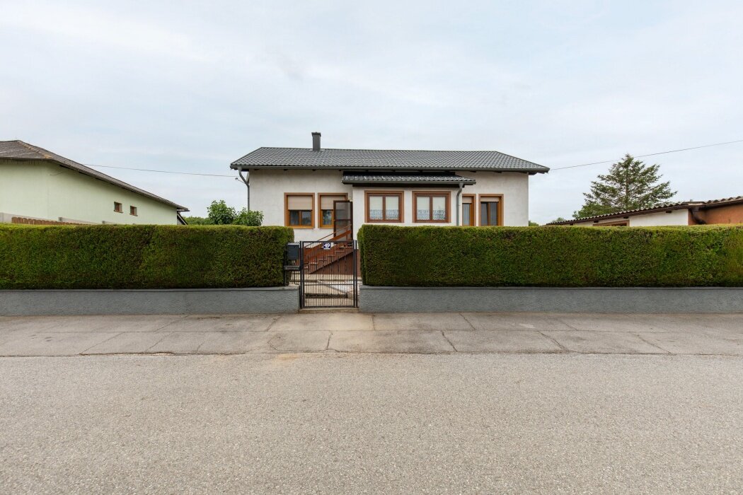 Einfamilienhaus zum Kauf 269.000 € 3,5 Zimmer 92 m²<br/>Wohnfläche 686 m²<br/>Grundstück Nickelsdorf 2425