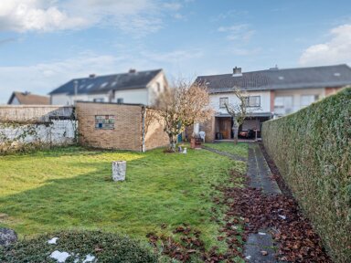 Mehrfamilienhaus zum Kauf 549.000 € 5 Zimmer 204 m² 1.226 m² Grundstück Kerpen Kerpen 50171