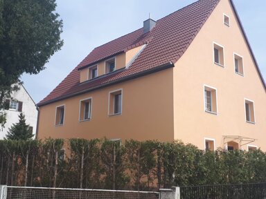 Wohnung zur Miete 990 € 3 Zimmer 95 m² Geschoss 1/2 Roßtal Roßtal 90574