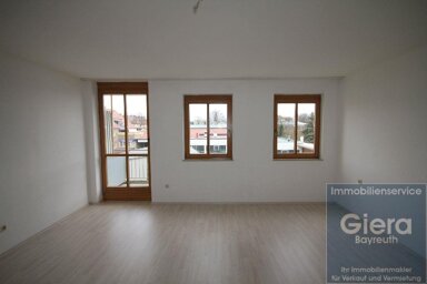 Wohnung zur Miete 360 € 1 Zimmer 32 m² 2. Geschoss frei ab 01.10.2024 Hans-Schäfer-Straße 1 Hammerstatt / St. Georgen Bayreuth 95448