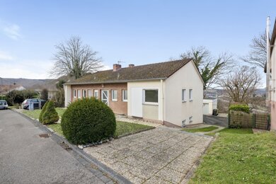 Einfamilienhaus zum Kauf 450.000 € 7 Zimmer 165,6 m² 721 m² Grundstück Oberlahnstein Lahnstein 56112