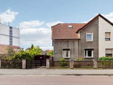 Doppelhaushälfte zum Kauf 139.500 € 4 Zimmer 120 m² 657 m² Grundstück Wolfen Bitterfeld-Wolfen 06766