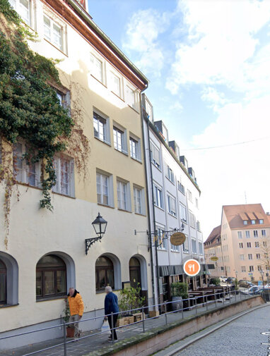 Wohnung zur Miete 1.200 € 3 Zimmer 82 m² 2. Geschoss Obere Schmiedgasse 33 Altstadt / St. Sebald Nürnberg 90403