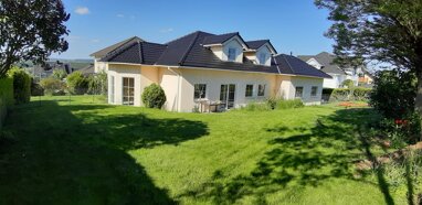 Bungalow zum Kauf Provisionsfrei 600.000 € 6 Zimmer 150 m² 851 m² Grundstück Eschhofen Limburg 65552