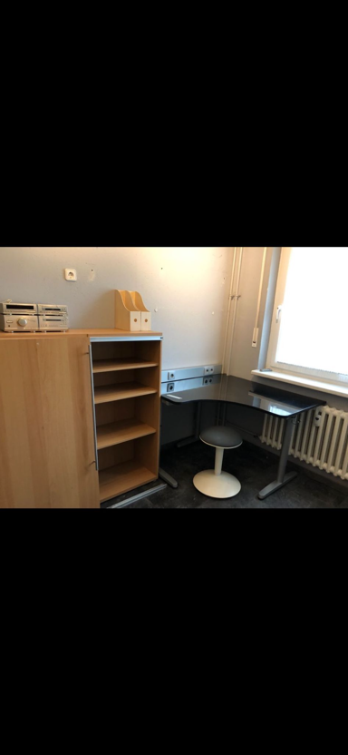 Wohnung zur Miete 210 € 4 Zimmer 100 m² 2 Geschosse Westend Berlin 14052