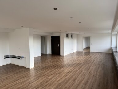 Wohnung zur Miete 1.100 € 3 Zimmer 133 m² frei ab sofort Münchnerstr. 37a Simbach Simbach a.Inn 84359